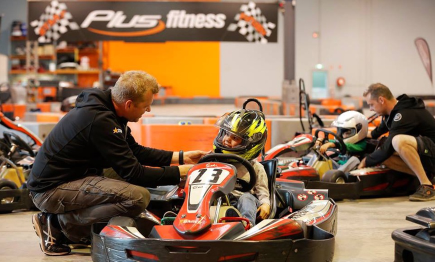 Image 11: Indoor Karting + Motion Simulator