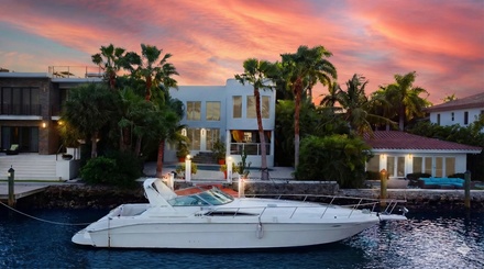 Yacht Rental + Jet Ski (6 Hours) - Call to Schedule AM - A Yachters Home