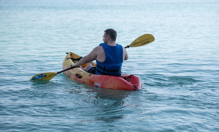 Image 6: One-Hour Kayak Hire