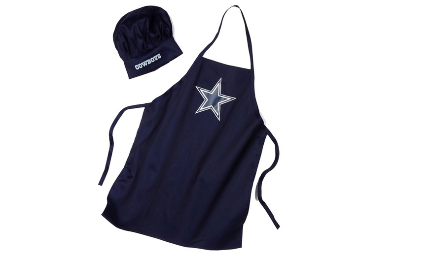 seahawks apron and chef hat