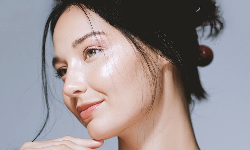 Image 2: Full-Body Waxing Package: Underarms, Arms, Bikini, Back & Brazilian