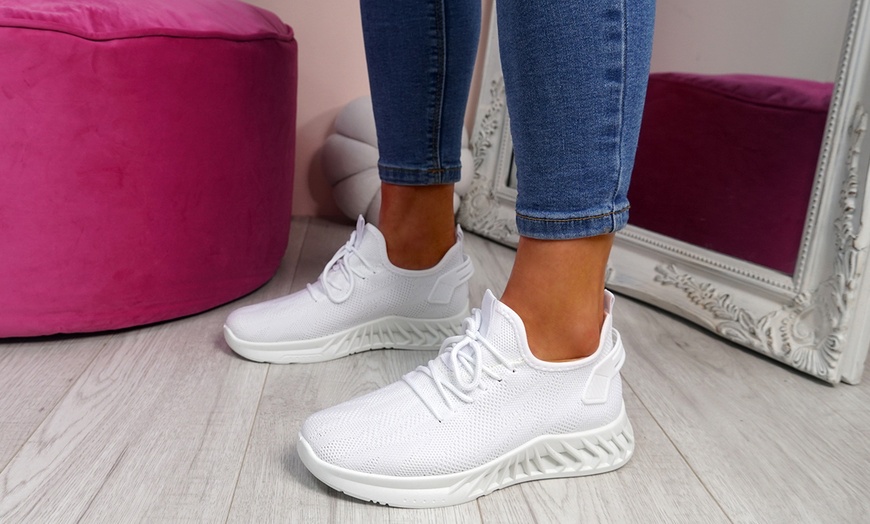 Image 12: Women's Knit Trainers