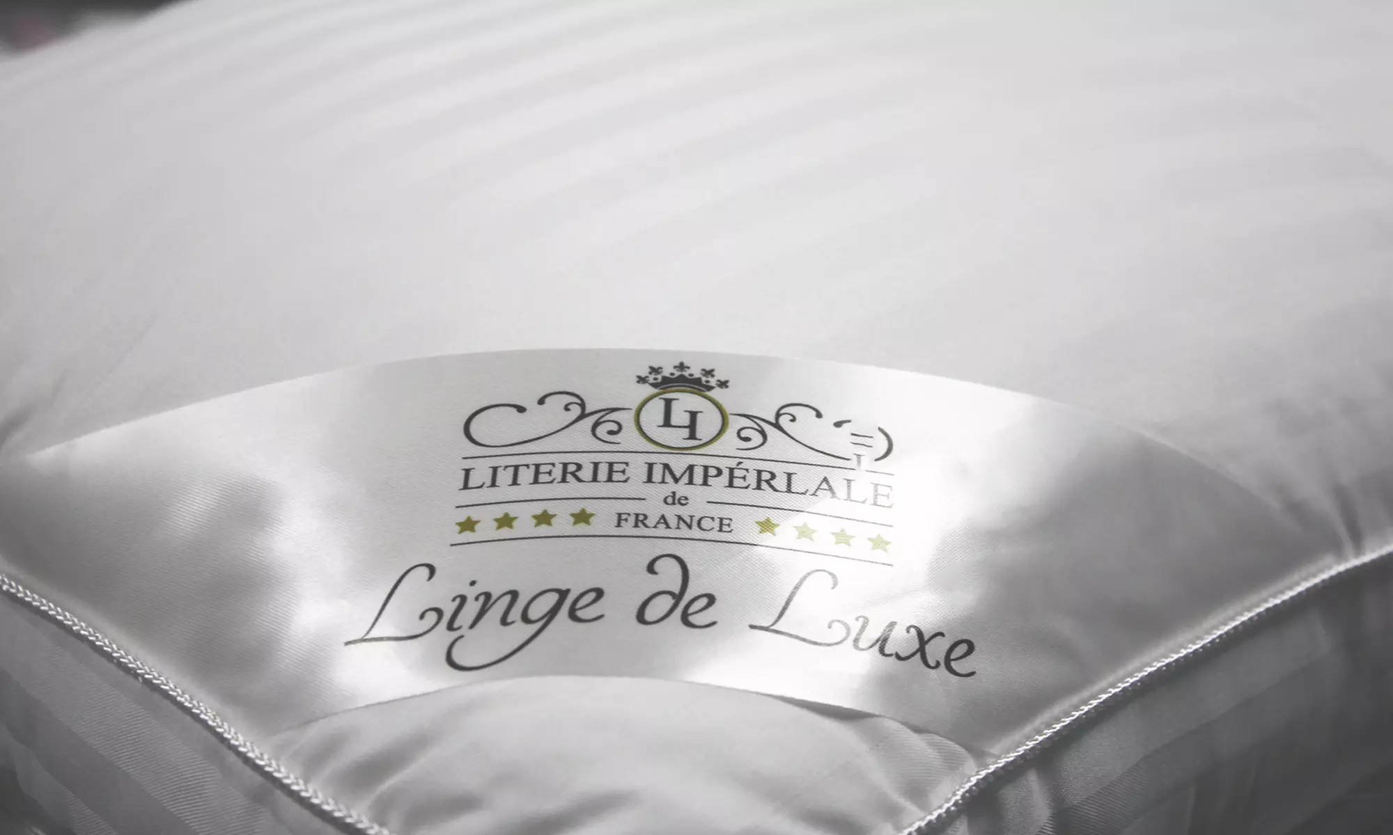 Cuscini della linea ''Hôtel de Luxe'', Sampur