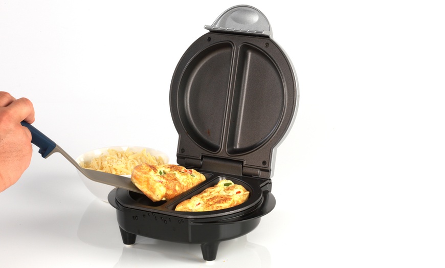 Image 2: Salter Omelette Maker