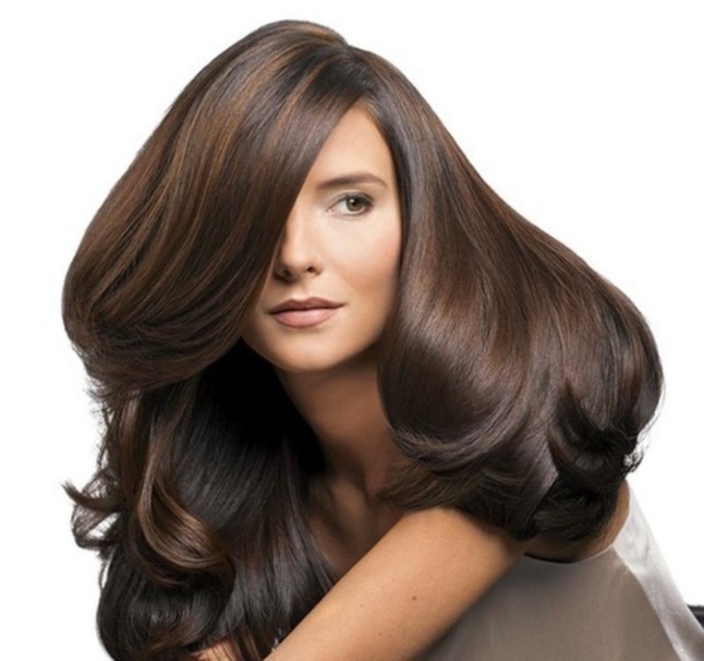 Experience Simply Divine by Marilyn: Haircuts, Styles & Blowouts for New and Returning Clients with up to 35% off