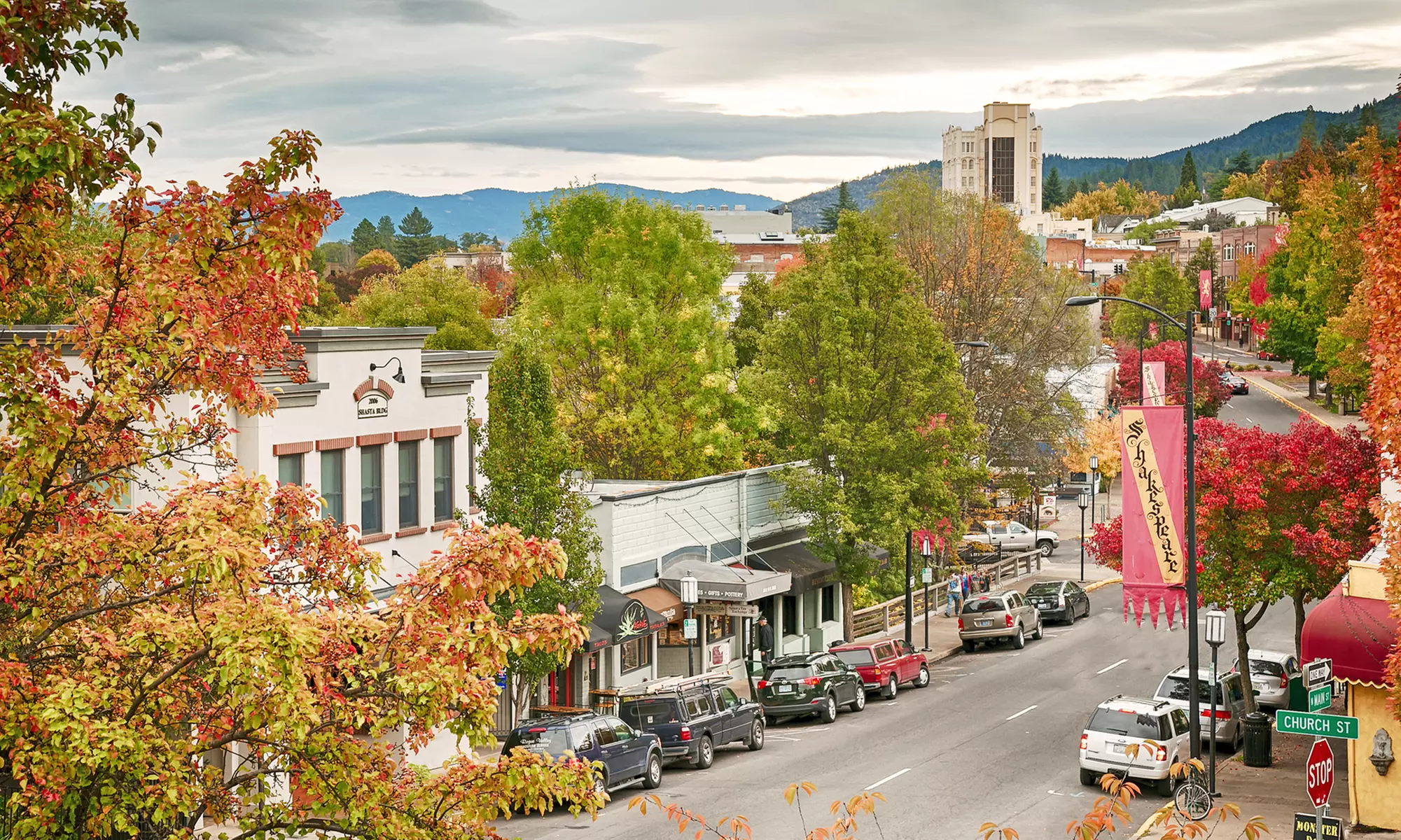 Stay at Best Western Bard's Inn in Ashland, OR, with Dates into January
 - Primary Image
