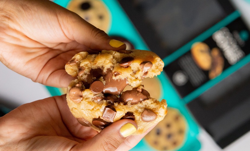 Image 3: Cookies americanas con una gran variedad de sabores y tamaño a elegir