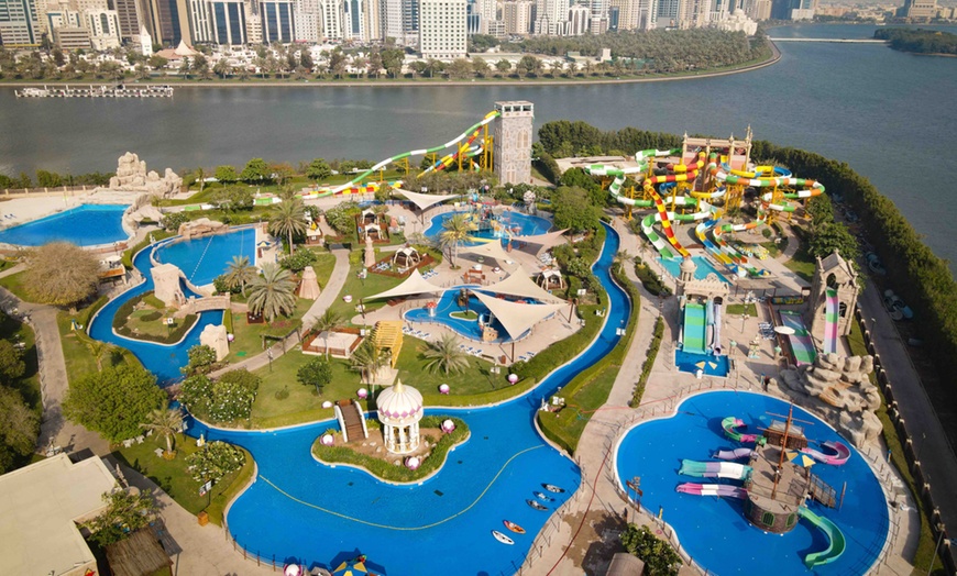 Image 1: Al Montazah Pearls Kingdom Water Park