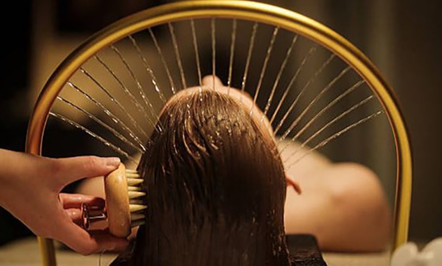 Image 2: 60-Minute Japanese Head Spa w/ Neck and Shoulder Massage and Tea 