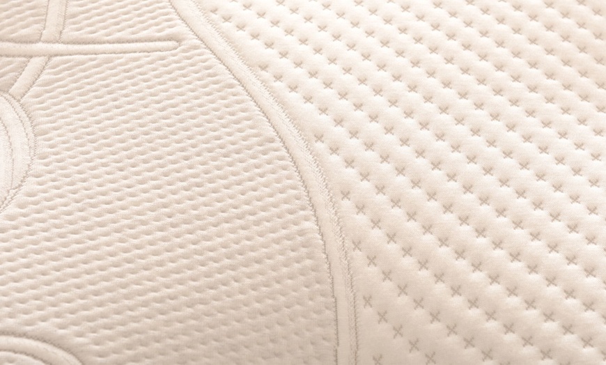 Image 3: Wool Knit Pocket Sprung, Foam and Woollen Fillings Mattress