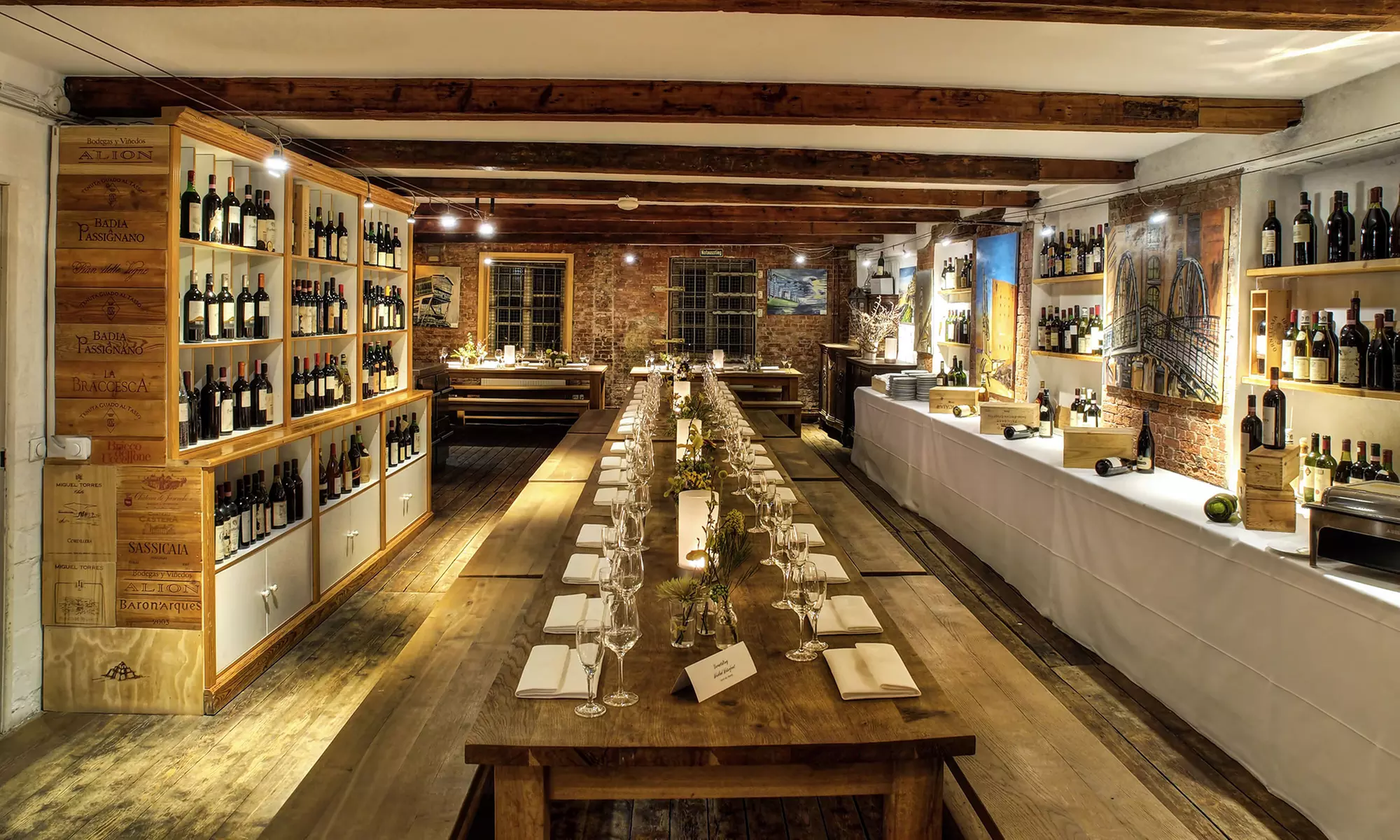 Wine Tasting: Verkostung von 7 bulgarischen Weinen inkl. Käse-Schinken-Platte für 2 oder 4 Personen (41% sparen) - Primary Image