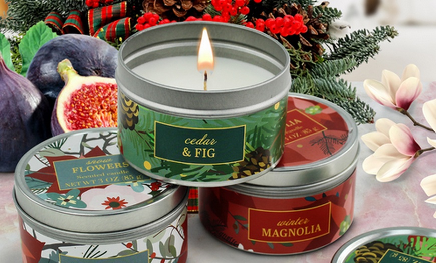 Image 6: 3 Piece Christmas Scented Candle Gift Set