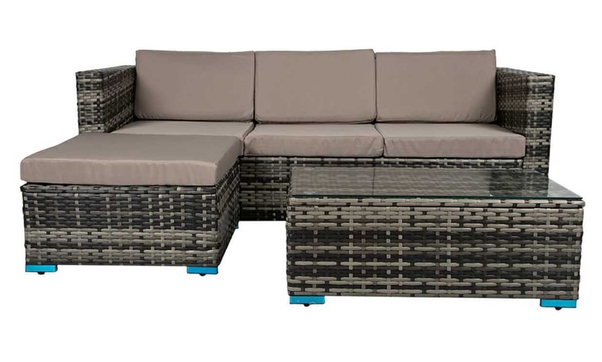 Image 3: Four-Seater Rattan Sofa Set