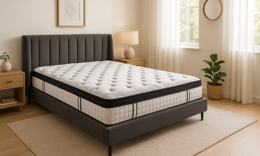 Image 1: Matelas Fairmont 25 cm à mémoire de forme et ressorts ensachés