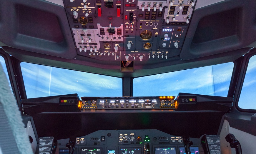 Boeing 737-800 NG Flugsimulator - Tragschrauberflugschule Hörig | Groupon