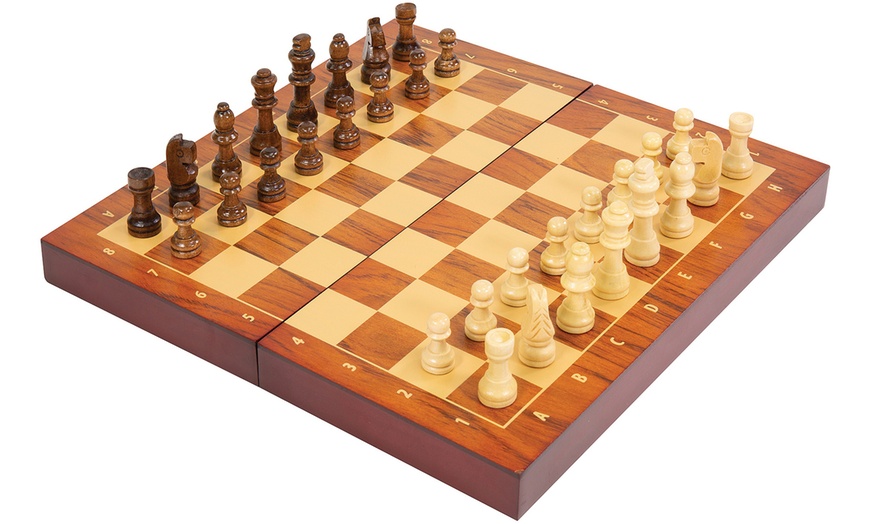 Image 3: Jeu d'échecs en bois pliable de la marque WDK PARTNER