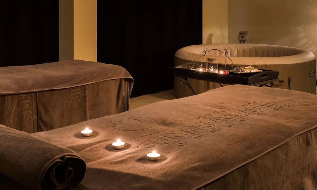 Circuito spa de 60 minutos para 1 o 2 con cava y buffet libre a elegir