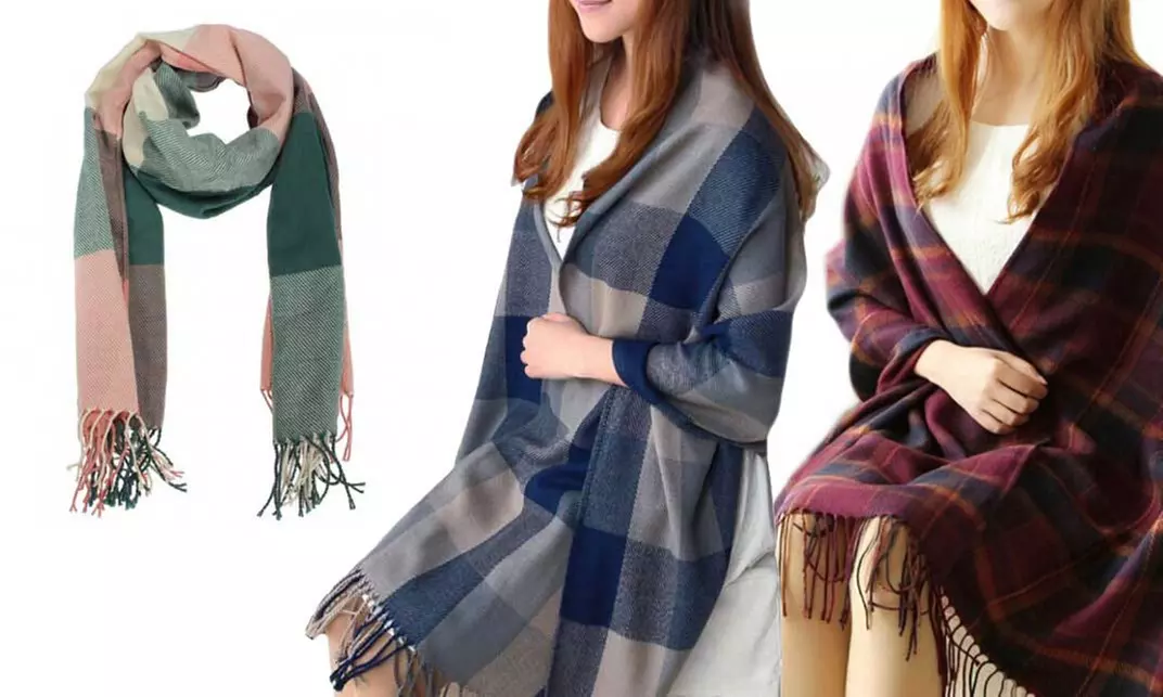 1x oder 2x extragroßer Schal mit Karomuster für Damen in der Farbe nach Wahl - Primary Image