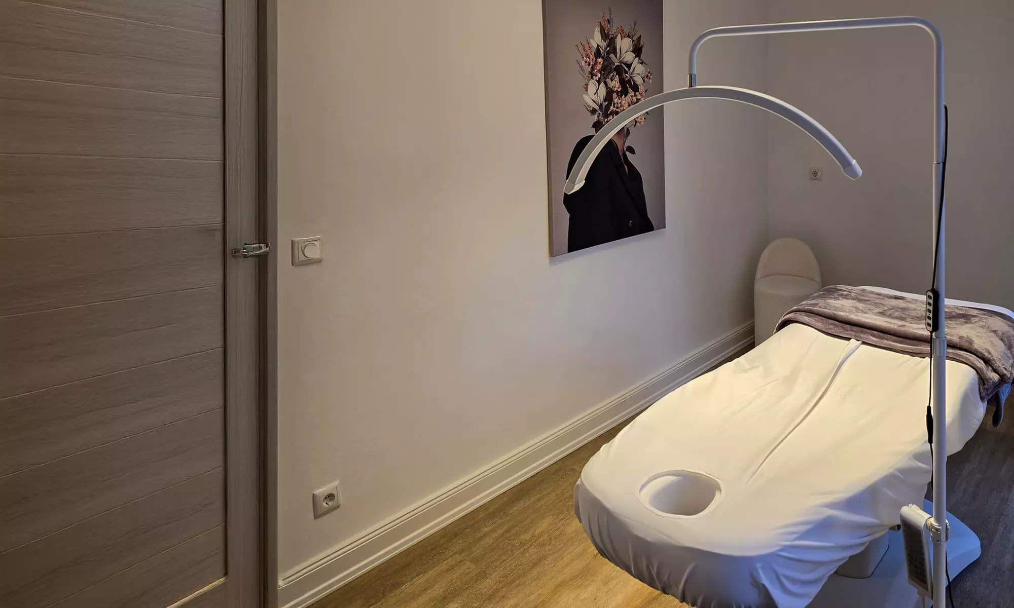 30 oder 60 Min. kosmetisches Zahnbleaching für 1 Person