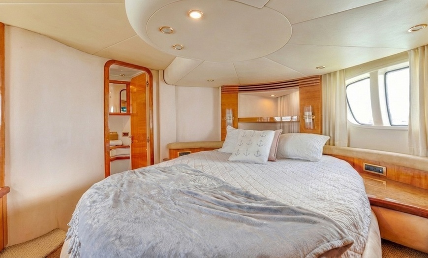 Image 5: Private Yacht for Up to 13 Guests: Includes Drinks & 1-Hour Jet Ski
