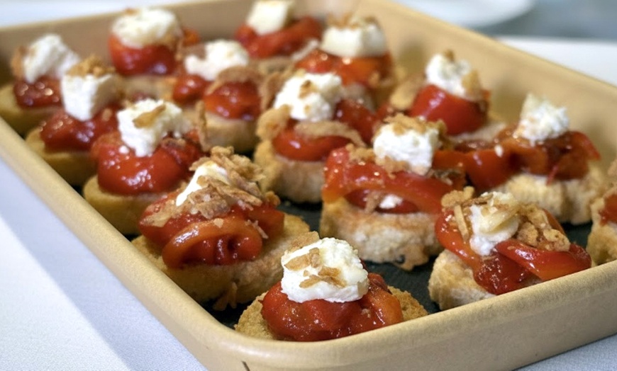 Image 2: Catering prémium con 120 o 240 piezas con Cocina Gourmet Catering