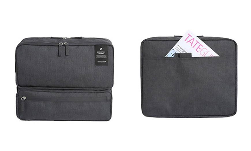 Image 4: Multi-Compartment Travel Bag