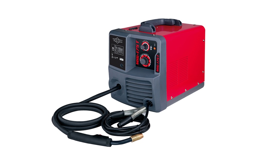 175-amp Gas & Gasless Mig Welder 