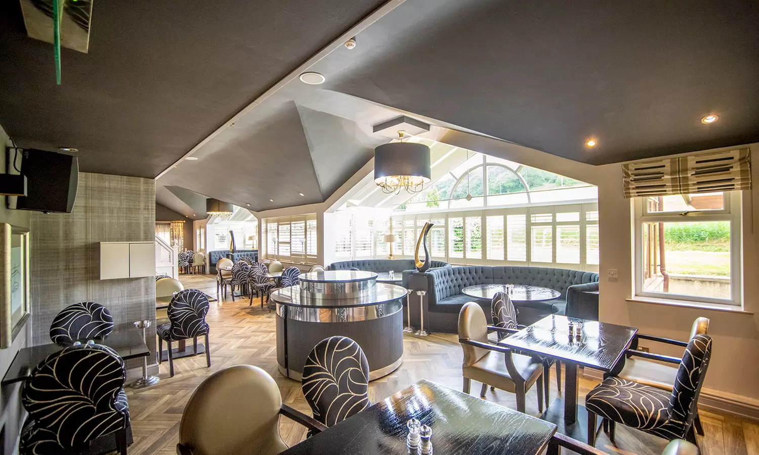 Up to 30% Off on Afternoon Tea at The Red Hall Hotel