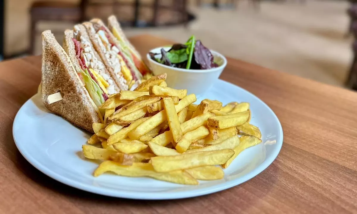 Enjoy a Burger and Pint Combo for One, Two, or Four People