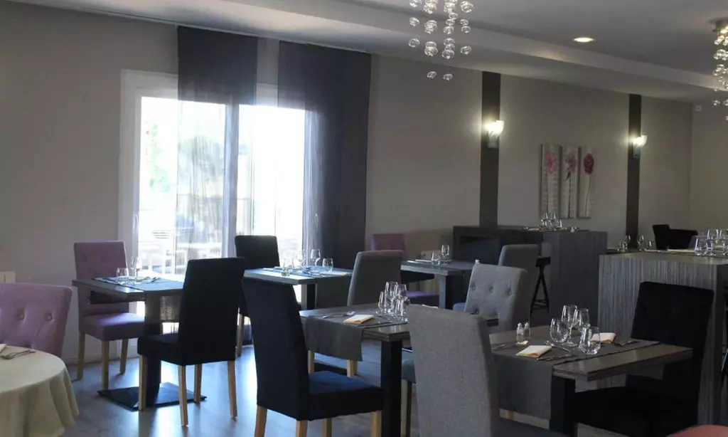 Tours : chambre double, options petit-déjeuner, dîner ou champagne