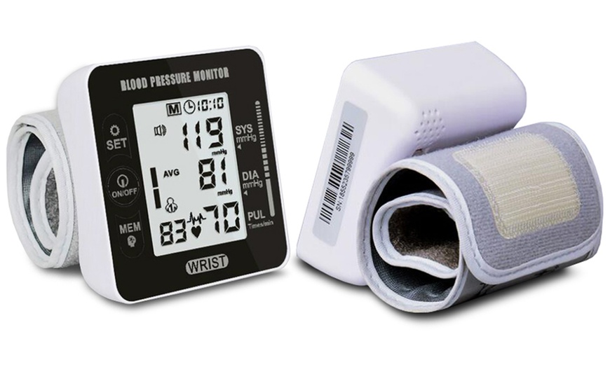 Image 2: Blood Pressure Monitor Wristband