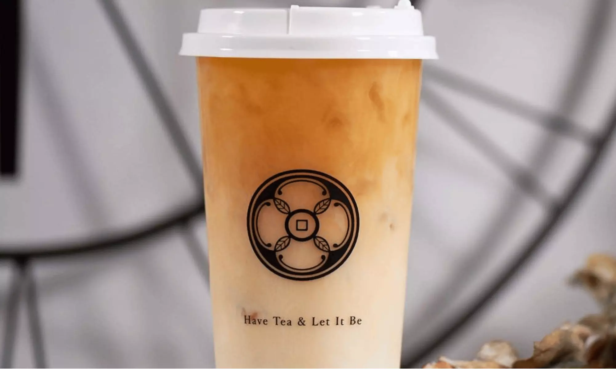 Enjoy Taiwanese Noodles or Rice with Refreshing Bubble Tea!