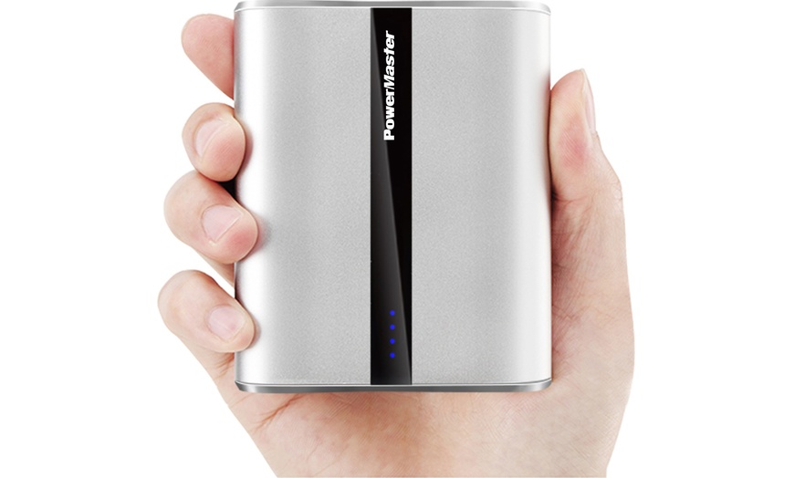 Image 9: Portable 12,000mAh Power Bank