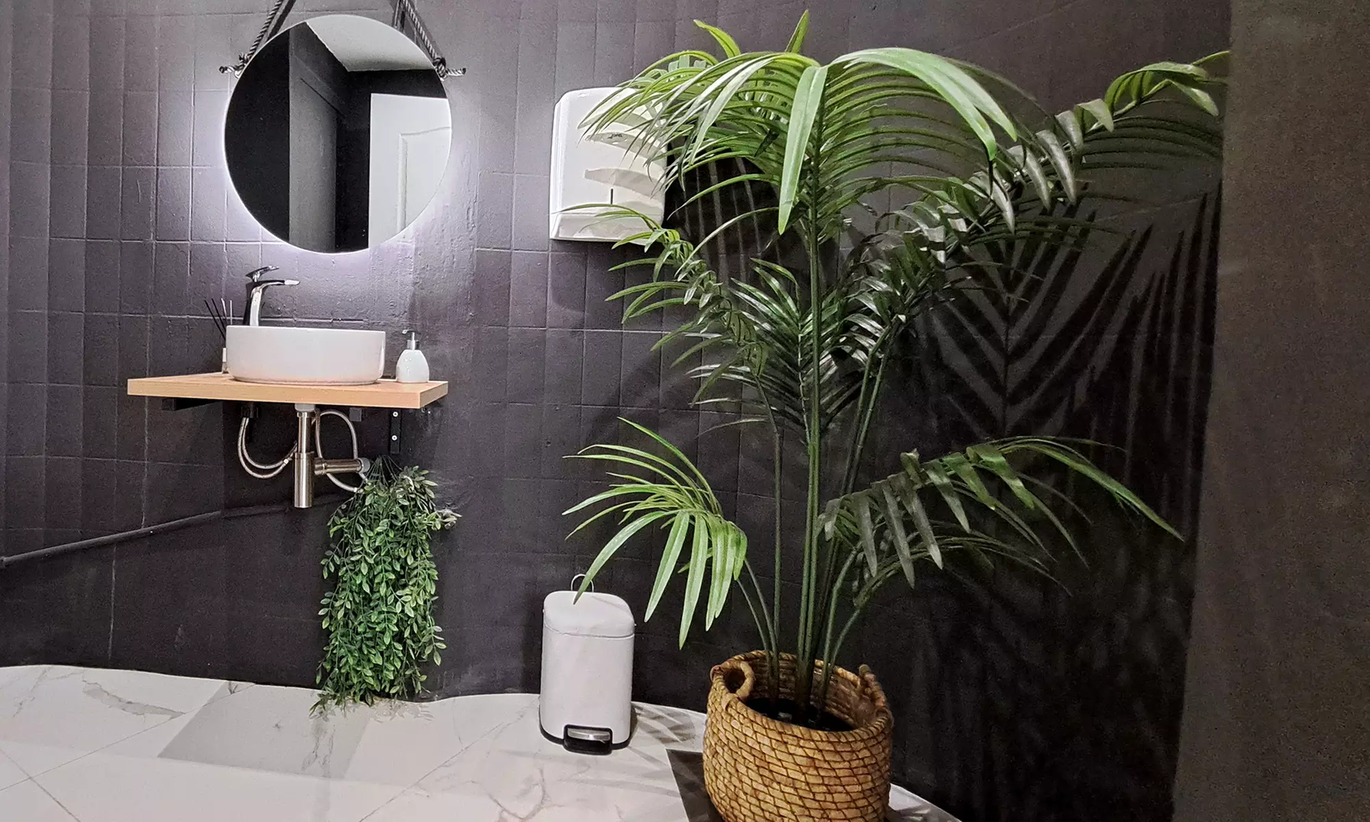 Corte, peinado y opción a tratamiento capilar específico a elegir