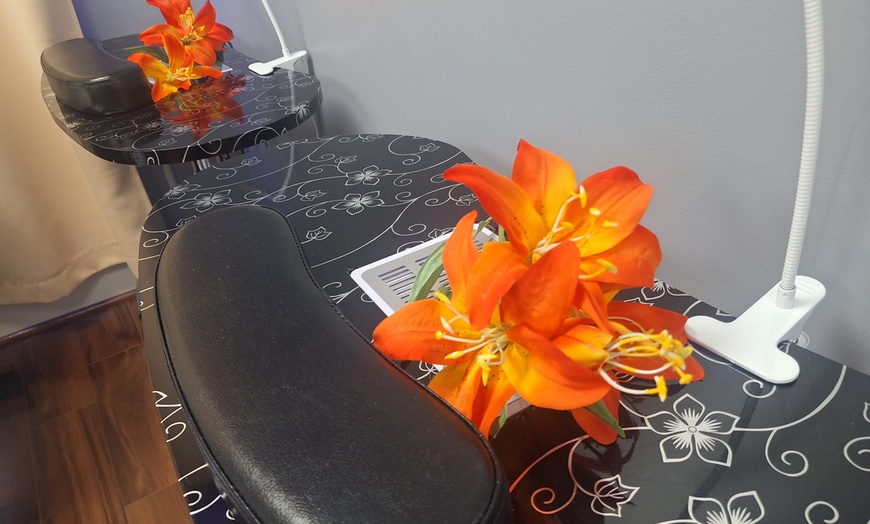 Image 7: Unwind and Relax: Choice of Spa Package