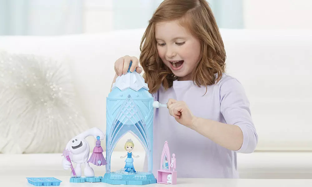 Disney Frozen Little Kingdom Elsa's Magical Snow Maker
 - Primary Image