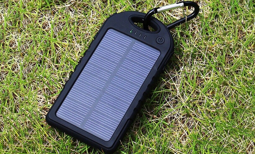 Image 8:  Power bank solare 