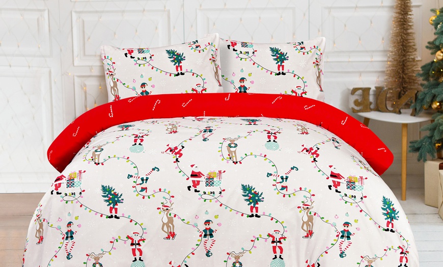 Image 1: Santa Print Duvet Set in Various Sizes