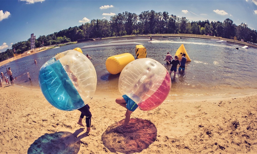 Image 1: Bubble football i więcej