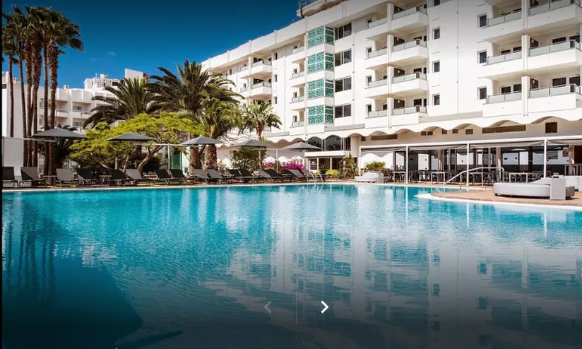 Day pass y brunch para 2 personas con opción a cama balinesa y más