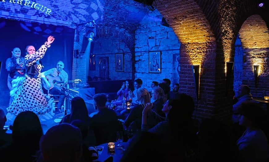 Image 10: Espectáculo flamenco con consumición para 2 o 4 en pleno Barrio Gótico