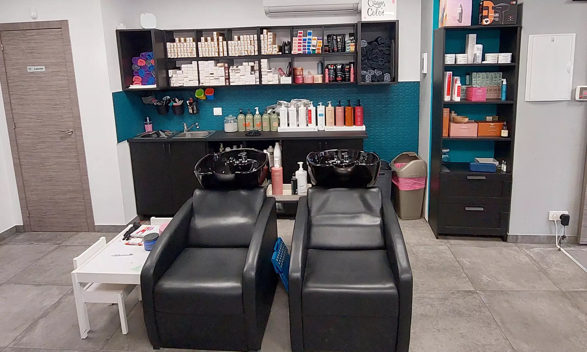 Sesión de peluquería con corte y opción a color para 1 persona