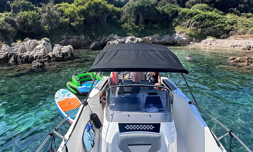 Image 5: Excursion Evasion côte d'Azur avec Family Boat Cannes