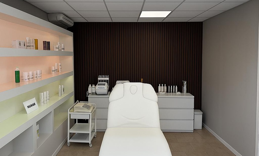 Image 3: Massage & lichaamsbehandeling naar keuze voor 1 of 2 (tot 51% korting)