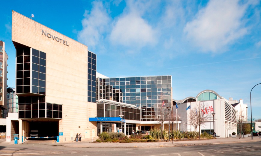 Image 6: Food + Beverage at Hotel Novotel Sheffield Centre - Non-Accommodation