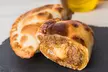 Menú de empanadas argentinas de carne o vegetarianas con bebida para 1 o 2 personas y ahorra hasta un 45% - Second Medium