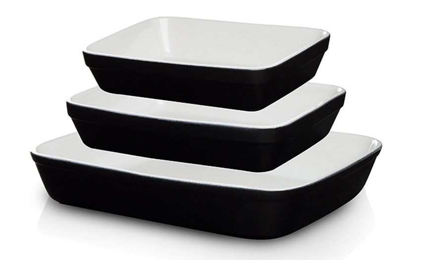 Image 2: Ceramic Trays for Oven