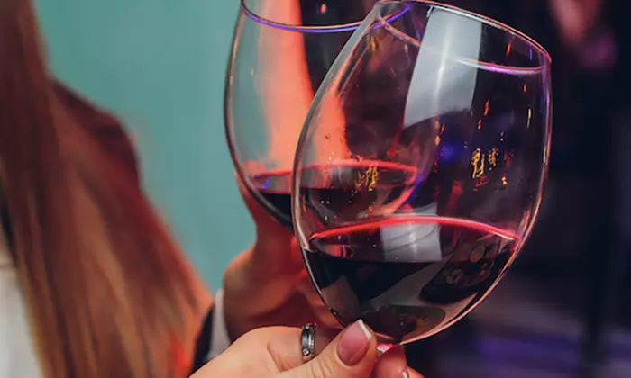 Thai Vegan Dining Credit or Three Course Dinner with Drinks