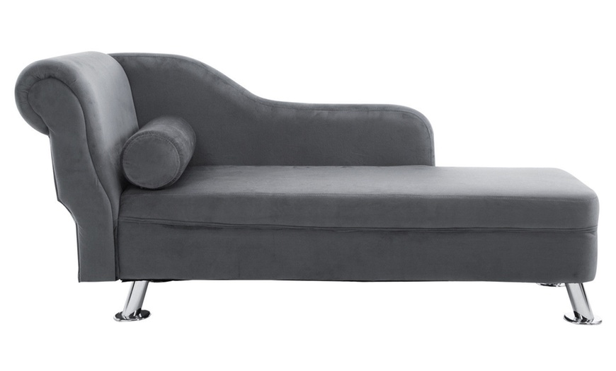 Image 7: Chaise Lounge