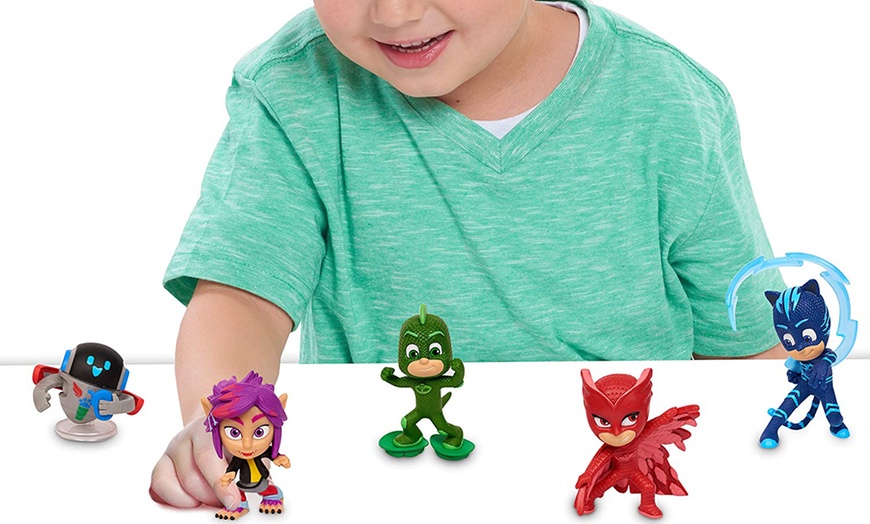 Image 3: PJ Masks Collectible Figure Set